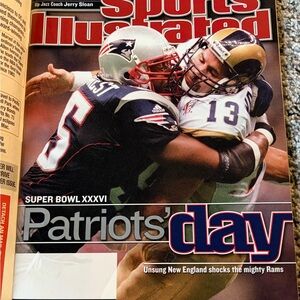 New England Patriots Super Bowl XXXVI Champions Sports Illustrated Magazine